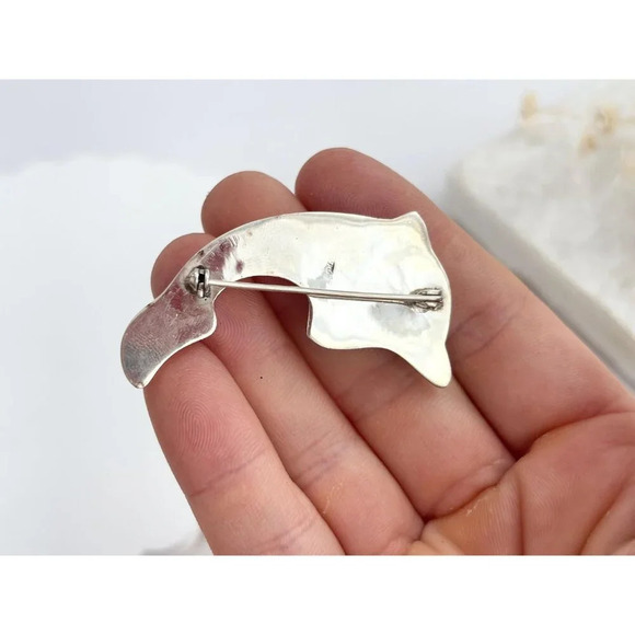 Sterling Polished Silver Dolphin Shaped Large 3 Dimensional Vintage Brooch Pin - Picture 8 of 10